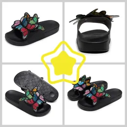 2024 Frauen Sommer Handwerk bestickt dreidimensionale Schmetterling Hausschuhe GAI Sandalen Mode Ferse bestickt Retro einfach passende einzigartige Design Outwear Größe 36-41