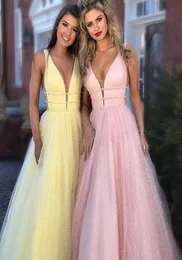 Stylish Handmade Europe Prom Dresses Applique Covered Button Back Lace Evening Long Dresses Junior Skinny Girl Party Gowns1772251