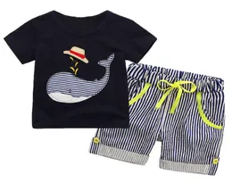 Whole Kids Designer Ubrania chłopcy Summer Boy Ins Whale Hat Stripe Suit Cartoon Dinosaur Krótkie rękawowe spodenki