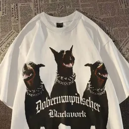 Vintage American Doberman Print Kort ärm T-shirt Män och kvinnor överdimensionerade Summer Loose Casual Par Round Neck Toppkläder 240313