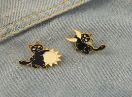 Czarne koty szkliwa szpilka Sun Moon Punk Magic Magic Custom Broothes Plecak Lapel Pin Badge Biżuter
