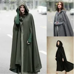 cosplay Costumi anime Assassino Gioco di ruolo Retro medievale gotico D Felpa con cappuccio Cappotto sottile Donna Vampiro Diavolo Mantello Pirata Robe HalloweenC24320