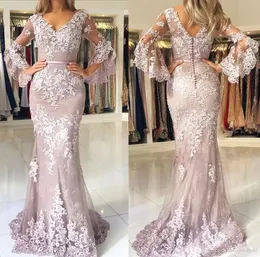 2018 Modest Dusty Pink Prom Dresses Long Poet Sleeves Spets Applique V Neck Mermaid Sweep Train Ribbon Evening Formal Wear Custom M2135409