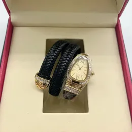 Presente vintage diamante dial clássico serpentina estilo cobra couro relógio banda coleção mulher relógio designer de luxo relógios movimento quartzo relógio sem caixa