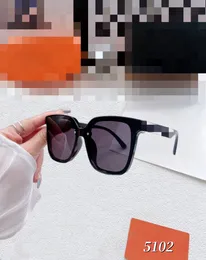 디자이너 선글라스 여성 패션 선글라스 남성 선글라스 대형 레트로 성격 고급 선글라스 높은 외관 가치 액세서리 5102