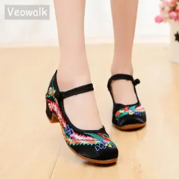 Pumpar Veowalk Phoenix broderade kvinnor Canvas Block Heel Shoes Instep Strap Elegant Ladies Retro Chinese Cheongsam matchade pumpar