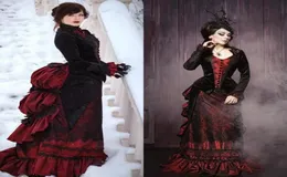 Vintage Gotik Siyah ve Koyu Kırmızı Resmi Gece Elbiseler Uzun Kollu Fırurlar Dersemeli Korse Balo Elbiseleri Ortaçağ Viktorya Maskesi5795868