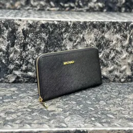 Designern Black Long Wallet med blixtlås är Unisexual mode lyxkortshållare lätt att bära när som helst