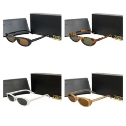 Unisex kvinnors solglasögon designe retro solglasögon för män kryddig tjej stil utomhus rekreation zonnebril mångsidig seniorglasögl vit hg135 h4