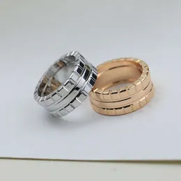Creative Design Fashion Couple Ring Womens Accessories Gift Smooth Face Exquisite Jewelry Machine Cutting Process New Models