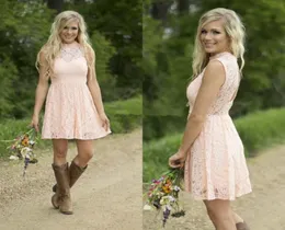 Vestidos curtos de dama de honra country com contas 2018 modesto blush renda gola alta praia jardim na altura do joelho vestidos de convidados para festa de casamento 7229089