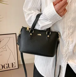 Bahar Tasarımcı Taşıma Alışveriş Çantası Çok yönlü moda omuz çantası haberci çanta çanta toptan