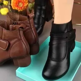 Bot Kadınlar Vintage ayak bileği botları Sonbahar Yuvarlak Kafa Kalın Ayak Ayakkabı Düz ​​Renk Boş Zaman Antislip Yürüyüş Ayakkabıları Botas Para Mujeres