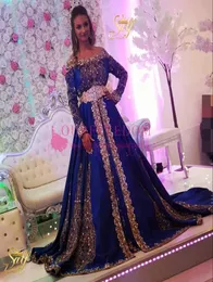 2020 Al largo della spalla Abiti a maniche lunghe blu royal Abiti da sera per feste Pakistano Arabo Applique in oro Ricamo Aline Prom Dres9180636