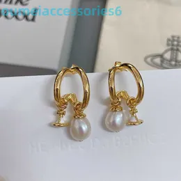 Branddesigner Western Empress Dowagererecchino a bottone Piccolo Saturno Perla Squisito mezzo anello in oro per orecchini a doppio strato Gocce d'acqua Stile francese