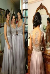 Uma linha querida até o chão rendas manga boné vestidos de dama de honra baratos 2016 costas abertas vestidos de baile vestido de noite 1459909