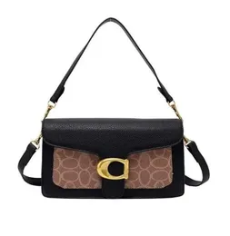 2024 More colors Luxurys designers Fashion Flap bags womens quilted shoulder bag Gold Chain leather crossbody handbags purses black tote purse handbag C letter