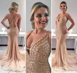 2019 Champagne Gold Major Beading Prom Party Dresses Mermaid Deep V Neck Open Back Crystal Evening Gowns Vestidos de Fiesta7156804