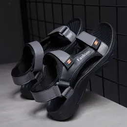 Düşük fiyatlı Sandalet Satışı Yaz Erkekler Sandalet Moda Açık Hava Dış Mekan Plaj Sandal Erkekler İçin Sandalia Hombre Ucuz