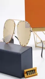 MAIL Millionaire Sunglasses Black Square Frame Evidence Glassses de qualidade Luxo com caixas originais Polar6282872