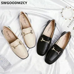 Sıradan Ayakkabı Loafers Vulkanize Siyah Tasarımcı Kadın Lüks 2024 Pompalar Moda Tenis Feminino Chaussures Femme