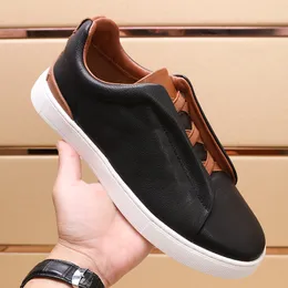 New Men's Italian Leather Genuine White Casual Casual Não deslizamento A Outdoor Conforty Men Sneaker Sport Tennis Designer Shoes A3 489