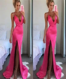 Sexy rosa Ballkleider Meerjungfrau tiefer V-Ausschnitt ärmellos 2019 Abendkleid Günstige Partykleider3143078