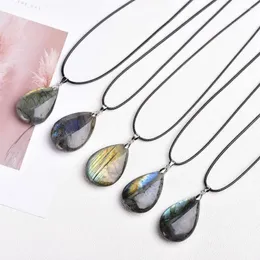 Dekorativa figurer Minaali Flash Natural Labradorites Water Drop Pendants Black Rope Mens Halsband Gemstone Energy Blue Quartz