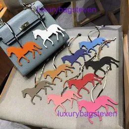 Hremms Kelyys Designer clássico bolsa de moda chaveiro de luxo pingente acessórios de bagagem joias com logotipo real