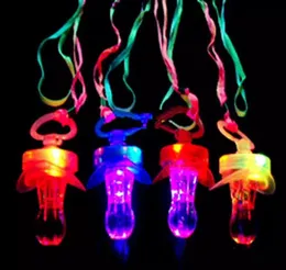 Apito ortodôntico de mamilo para crianças pequenas, bastões luminosos brilhantes, suprimentos para festa, chupeta de brinquedo, cuidados com led piscante, chupeta de bebê aleatória, crianças chris9311567