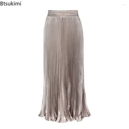 Skirts 2024 Women's Vintage Print Christmas Pleated Thin Silk Big Swing Umbrella Skirt Party Bright Satin High Waist Long