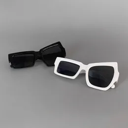 Модные мужские и женские солнцезащитные очки в нестандартной оправе высокой четкости.