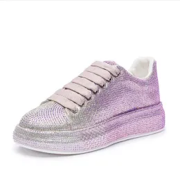 Ayakkabı 2022 Sonbahar Deri Kadınlar Ayakkabı Yeni Stil Moda Pembe Platform Ayakkabıları INS Platformları Spor ayakkabılar Tide Shine Bling Rhinestone ayakkabıları