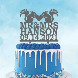 Articoli per feste Coppia personalizzata scoiattolo Cake Topper Personalizzato Mr Mrs Cognome Decorazione data di matrimonio