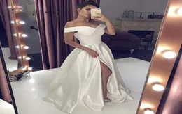 2019 Sexy v Deck Long White Prom Dress with High Slip Elegant Aline Off the Counder Evening Ordial Orgals3284647