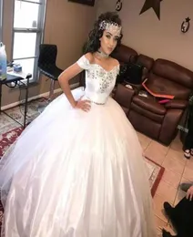 Белые платья Quinceanera 2019 Платье для выпускного вечера Sweet 15 Бальное платье из двух частей Тюль с бусинами и блестками Вечерние платья для выпускного вечера Vestidos4713185866040