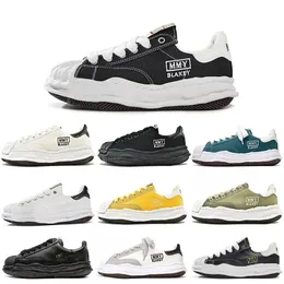 2024 MM maison Mihara Yasuhiro scarpe casual per uomo donna sneakers firmate triple nero bianco verde oliva uomo donna scarpe da ginnastica sportive all'aria aperta