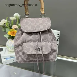 Borsa a tracolla esplosiva di lusso di alta qualità da banco Nuovo zaino Portabagagli con manico in stile con coulisse e fibbia di bloccaggio Xiangbradan Ning Versatile borsa f