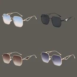 Unikalne okulary optyczne Mieszane kolorowe metalowe lustro nogi delikatne gogle gradient różowy obiektyw Uv400 Square luksusowe okulary luksusowe occhialia da sole hj071 c4