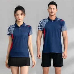 Camisas de tênis de alta qualidade Mulheres Homens Badminton Uniformes Turndown Collar Camisa de tênis de mesa Shorts Skorts Training Polo Sports Saias 240305