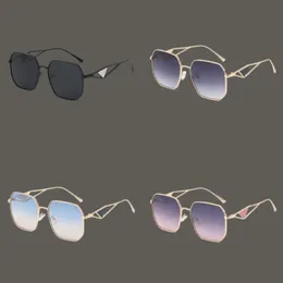 Utsökt designer solglasögon kvinnor soliga utomhus solglasögon män polariserade UV -skydd triangulära signaturglasögon trendig stil GA0106 B4
