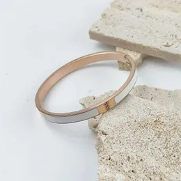 Bangle 18k Gold White Emamel Bangles For Women rostfritt stål Metall inlagd zirkonarmband charm pläterade smycken present grossist