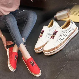 Scarpe Casual Sneakers da donna 2024 Autunno vulcanizzato scava fuori Ladies Slip On calzature femminili traspiranti elastiche alla moda