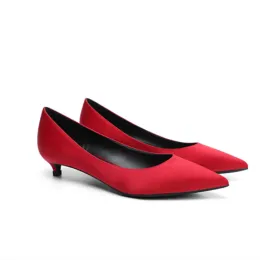 Pompalar Lady Silk Lekesi Yeni Alçak Topuklu Zapatos 3cm /5cm OL Zarif Ayakkabılar Sivri Ayak Ayak Parçası Bej Sole De Mujer Mokasinler 4334 Mavi Kırmızı Pompalar