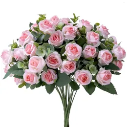 Dekorativa blommor 10 huvud Artificial Flower Pink Red Rose med eukalyptusblad Silk Fake Wedding Party vardagsrum Heminredning Bukett