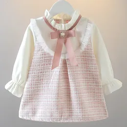 In primavera abiti per bambina bambino moda coreana carino fiocco in maglia scozzese manica lunga principessa abito per bambini vestiti per bambini vestito BC464 240311