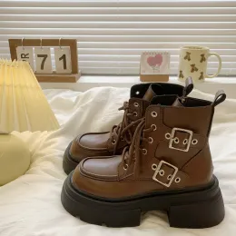 Bot Kadınlar Kauçuk Bot Ayakkabı Bootswomen Kış Ayakkabı Fermuar Yağmur Ayak Bileği Med 2024 Lolita Sonbahar Bayanlar Rock Pu Solid Rome Basic