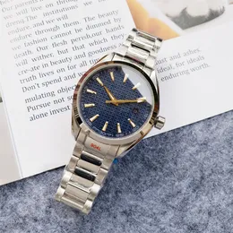 Luxuriöse Herren-Automatikuhr, 40 mm, klassischer Stil, Designer-Automatikwerk, Sport-Armbanduhr aus Edelstahl