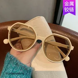 2 pcs Fashion luxury designer White Sunglasses 2021 new womens Korean version Chaowang red small frame Tan Sunglasses small face style