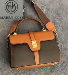 Borse firmate Borsa a tracolla con catena Frizione con patta Borse a mano Portafoglio Borsa a filo Solid Stripes Borse da donna di lusso Borsa zaino portafoglio Cross Body MARRY KOSS MK